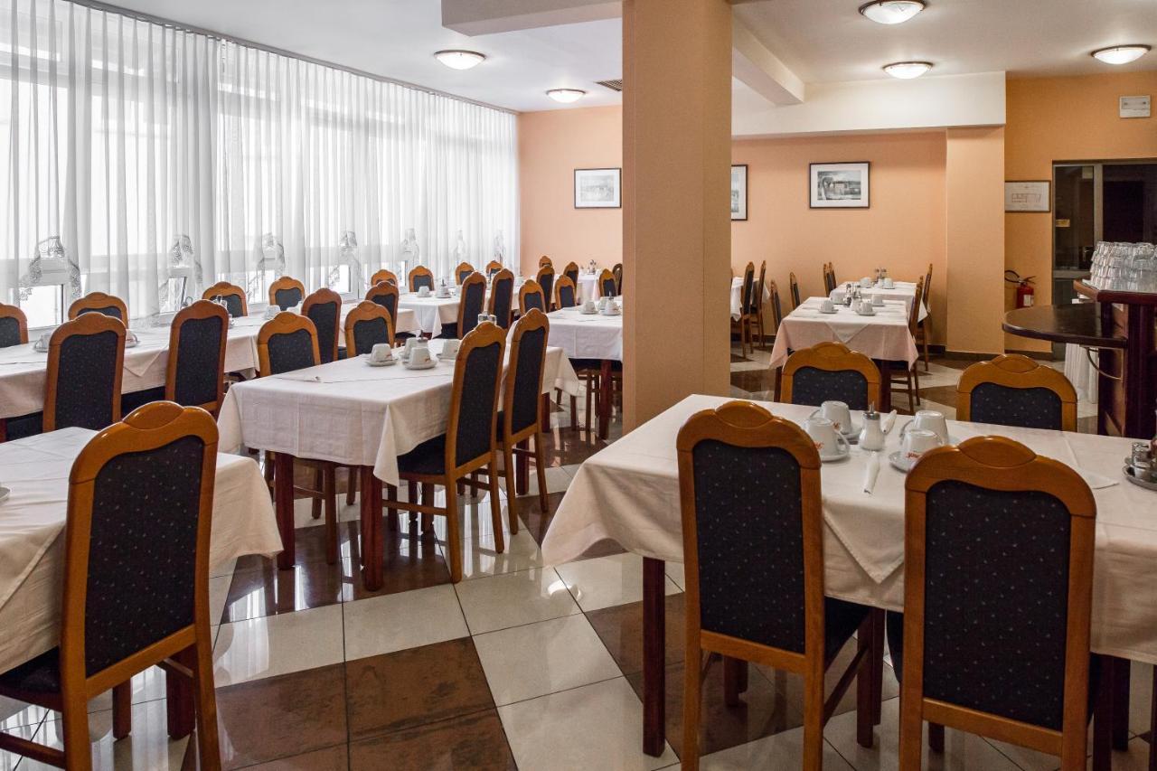 Hotel Carlstadt 3*